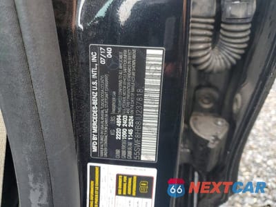 Zdjęcie 12 z 12 samochodu: 2018 MERCEDES-BENZ C 63 AMG-S VIN:55SWF8HB8JU237818 - miniatura