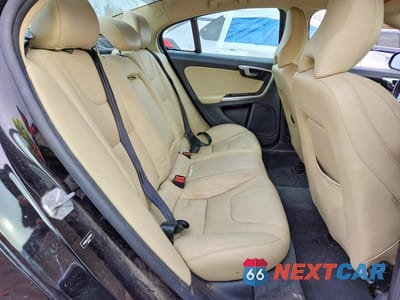 Zdjęcie 10 z 11 samochodu: 2017 VOLVO S60 VIN:YV126MFL4H2434092 - miniatura