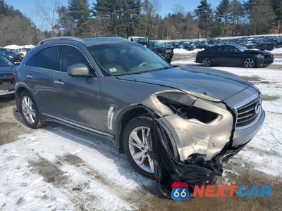 Czwarte zdjęcie samochodu z boku: 2013 INFINITI FX37 VIN:JN8CS1MW2DM171895 - miniatura