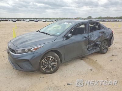 2024 KIA FORTE LXS 3KPF24ADXRE799089 - główne zdjęcie licytacji z USA - miniatura