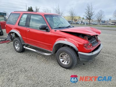 Czwarte zdjęcie samochodu z boku: 1998 FORD EXPLORER VIN:1FMYU22E6WUC02382 - miniatura