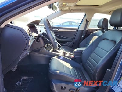 Zdjęcie 7 z 12 samochodu: 2021 VOLKSWAGEN JETTA S VIN:3VWC57BU7MM095535 - miniatura
