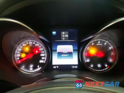 Zdjęcie 9 z 12 samochodu: 2018 MERCEDES-BENZ C 300 4MATIC VIN:55SWF4KB0JU245476 - miniatura