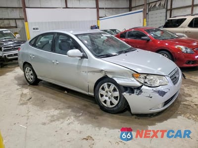 Czwarte zdjęcie samochodu z boku: 2007 HYUNDAI ELANTRA GLS VIN:KMHDU46D27U128293 - miniatura