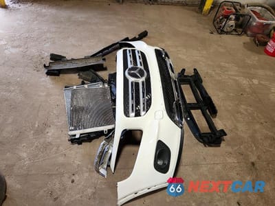 Zdjęcie 13 z 14 samochodu: 2020 MERCEDES-BENZ GLB 250 4MATIC VIN:W1N4M4HB4LW013587 - miniatura