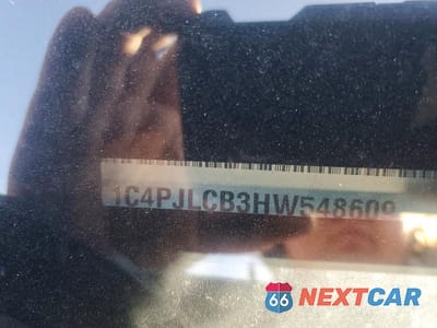Zdjęcie 13 z 13 samochodu: 2017 JEEP CHEROKEE LATITUDE VIN:1C4PJLCB3HW548609 - miniatura