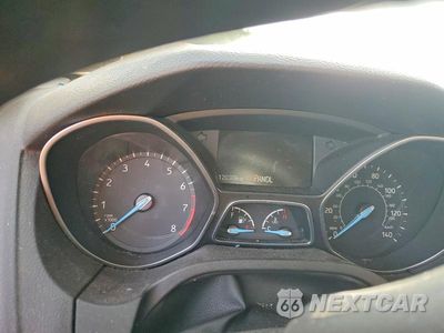 Zdjęcie 9 z 12 samochodu: 2017 FORD FOCUS SE VIN:1FADP3K20HL286669 - miniatura