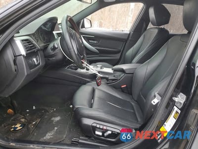 Zdjęcie 7 z 13 samochodu: 2018 BMW 330 XI VIN:WBA8D9C5XJA614744 - miniatura