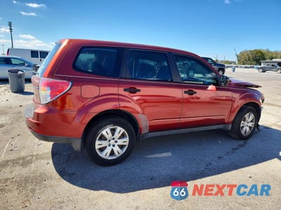 Trzecie zdjęcie samochodu z tyłu: 2010 SUBARU FORESTER 2.5X VIN:JF2SH6AC6AH740234 - miniatura