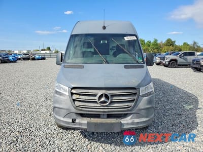 Piąte zdjęcie samochodu w środku: 2019 MERCEDES-BENZ SPRINTER 2500 VIN:WD4PF1CDXKP138923 - miniatura