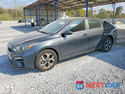 2021 KIA FORTE LXS 3KPF24AD9ME325112 - główne zdjęcie licytacji z USA - miniatura