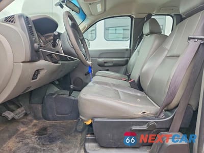 Zdjęcie 7 z 11 samochodu: 2009 CHEVROLET SILVERADO UTILITY / SERVICE TRUCK VIN:1GBHK49K99E150363 - miniatura