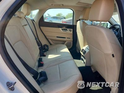 Zdjęcie 10 z 13 samochodu: 2018 JAGUAR XF PREMIUM VIN:SAJBD4FX4JCY55651 - miniatura