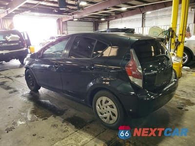 Drugie zdjęcie samochodu z przodu: 2016 TOYOTA PRIUS C TWO VIN:JTDKDTB36G1122131 - miniatura