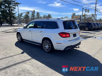 Trzecie zdjęcie samochodu z tyłu: 2018 MERCEDES-BENZ GLS 63 AMG 4MATIC VIN:4JGDF7FE6JB045599 - miniatura