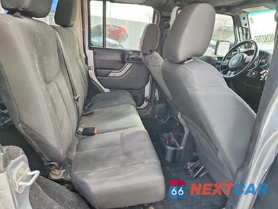 Zdjęcie 11 z 14 samochodu: 2015 JEEP WRANGLER UNLIMITED SPORT VIN:1C4BJWDG0FL742678 - miniatura