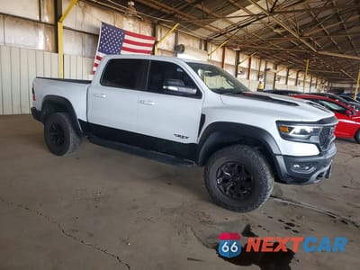 Czwarte zdjęcie samochodu z boku: 2022 RAM 1500 TRX VIN:1C6SRFU96NN264142 - miniatura