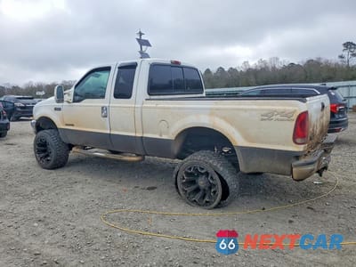 Drugie zdjęcie samochodu z przodu: 2002 FORD F250 SUPER DUTY VIN:1FTNX21F32EC29584 - miniatura