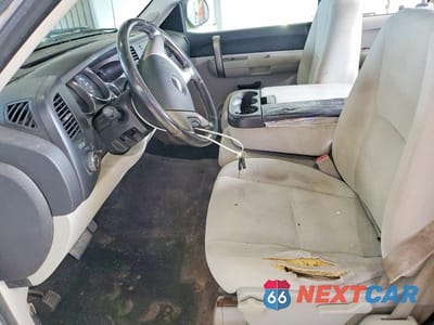 Zdjęcie 7 z 12 samochodu: 2008 CHEVROLET SILVERADO K1500 VIN:1GCEK19018Z290491 - miniatura