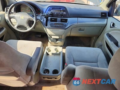Zdjęcie 8 z 14 samochodu: 2007 HONDA ODYSSEY EX VIN:5FNRL38497B451690 - miniatura