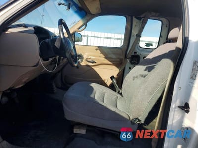 Zdjęcie 7 z 12 samochodu: 1998 FORD F150 VIN:1FTZX1727WKA92267 - miniatura