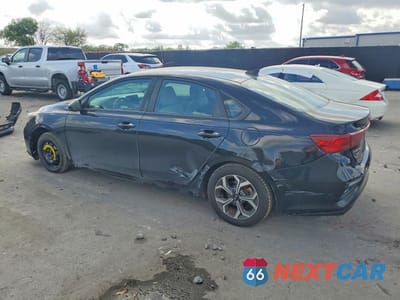 Drugie zdjęcie samochodu z przodu: 2019 KIA FORTE LXS VIN:3KPF24AD7KE059988 - miniatura