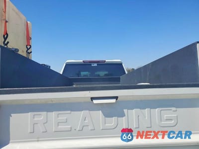 Zdjęcie 10 z 12 samochodu: 2024 CHEVROLET SILVERADO K3500 VIN:1GB4YSEY9RF222412 - miniatura