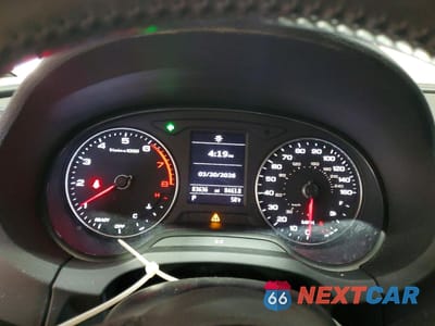 Zdjęcie 9 z 13 samochodu: 2018 AUDI A3 PREMIUM VIN:WAUB8GFF1J1043227 - miniatura