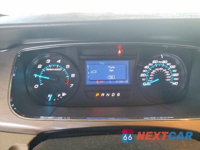 Zdjęcie 9 z 11 samochodu: 2016 FORD TAURUS SEL VIN:1FAHP2E82GG143614 - miniatura