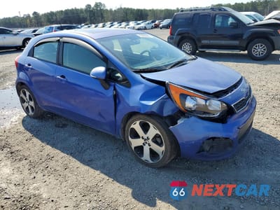 Czwarte zdjęcie samochodu z boku: 2012 KIA RIO 5-DOOR SX VIN:KNADN5A39C6036504 - miniatura