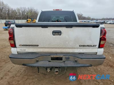 Zdjęcie 6 z 12 samochodu: 2005 CHEVROLET SILVERADO C1500 VIN:1GCEC19T35Z333165 - miniatura