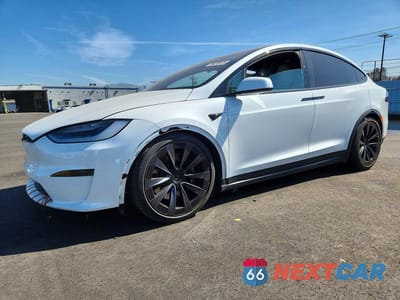 2023 TESLA MODEL X 7SAXCBE5XPF385023 - główne zdjęcie licytacji z USA - miniatura