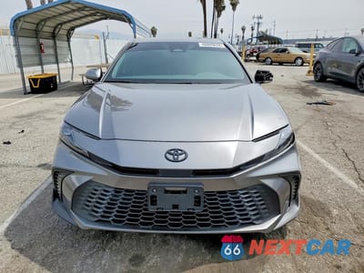 Piąte zdjęcie samochodu w środku: 2026 TOYOTA CAMRY SE VIN:4T1DAACK9TU686145 - miniatura