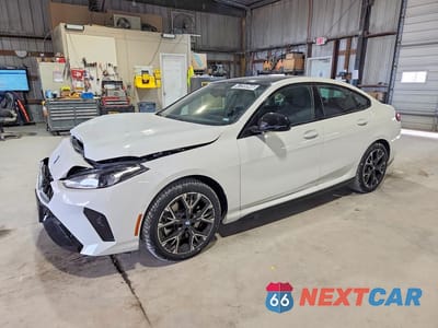 2026 BMW 228 WBA83GG01T7U97853 - główne zdjęcie licytacji z USA - miniatura