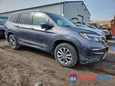 Czwarte zdjęcie samochodu z boku: 2021 HONDA PILOT VIN:5FNYF6H75MB503570 - miniatura