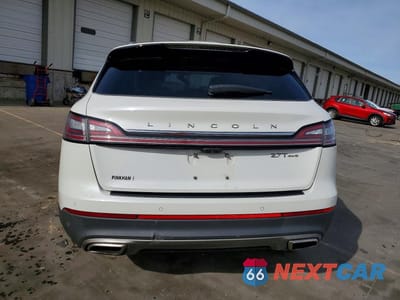 Zdjęcie 6 z 14 samochodu: 2020 LINCOLN NAUTILUS RESERVE VIN:2LMPJ8KP2LBL03465 - miniatura
