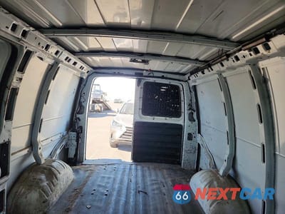 Zdjęcie 10 z 13 samochodu: 2009 CHEV EXPRESS G3500 VIN:1GCHG35K391154929 - miniatura