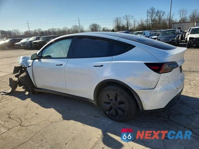 Drugie zdjęcie samochodu z przodu: 2024 TESLA MODEL Y VIN:7SAYGDEE7RF117151 - miniatura