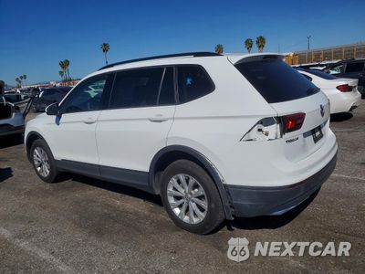 Drugie zdjęcie samochodu z przodu: 2018 VOLKSWAGEN TIGUAN VIN:3VV1B7AX0JM098272 - miniatura