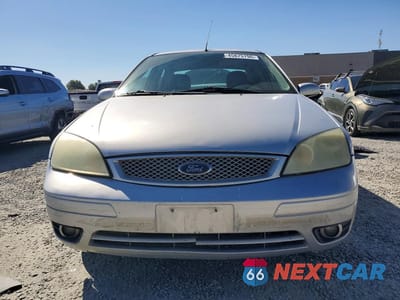 Piąte zdjęcie samochodu w środku: 2005 FORD FOCUS ZX4 ST VIN:1FAHP38Z05W234765 - miniatura