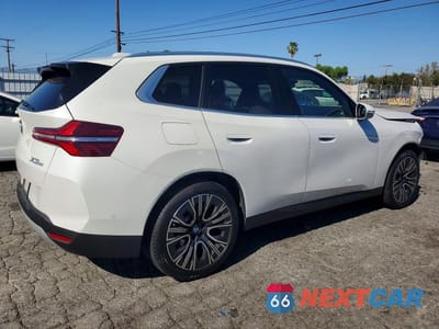 Trzecie zdjęcie samochodu z tyłu: 2025 BMW X3 30 XDRIVE VIN:5UX53GP02S9109150 - miniatura
