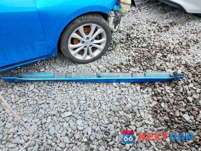 Zdjęcie 12 z 13 samochodu: 2010 MAZDA 3 S VIN:JM1BL1H58A1185416 - miniatura