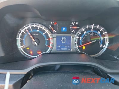 Zdjęcie 9 z 13 samochodu: 2018 TOYOTA 4RUNNER LIMITED VIN:JTEZU5JR3J5173002 - miniatura
