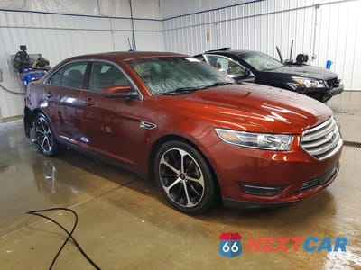 Czwarte zdjęcie samochodu z boku: 2015 FORD TAURUS SEL VIN:1FAHP2H86FG151211 - miniatura