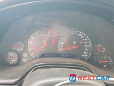 Zdjęcie 9 z 13 samochodu: 2000 CHEVROLET CORVETTE VIN:1G1YY32G4Y5104960 - miniatura