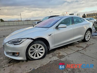 2017 TESLA MODEL S 5YJSA1E21HF225000 - główne zdjęcie licytacji z USA - miniatura