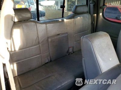 Zdjęcie 10 z 11 samochodu: 2000 TOYOTA TUNDRA SR5 VIN:5TBBT4410YS047024 - miniatura
