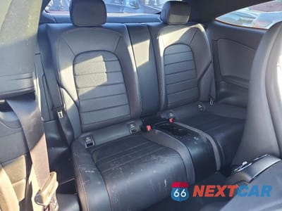 Zdjęcie 10 z 11 samochodu: 2019 MERCEDES-BENZ C 300 4MATIC VIN:WDDWJ8EB4KF773611 - miniatura