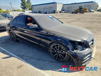 Czwarte zdjęcie samochodu z boku: 2021 MERCEDES-BENZ C 300 VIN:W1KWF8DB4MR613152 - miniatura
