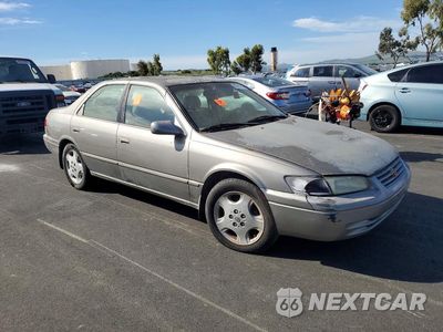 Czwarte zdjęcie samochodu z boku: 1997 TOYOTA CAMRY XLE V6 VIN:JT2BF22K6V0016205 - miniatura